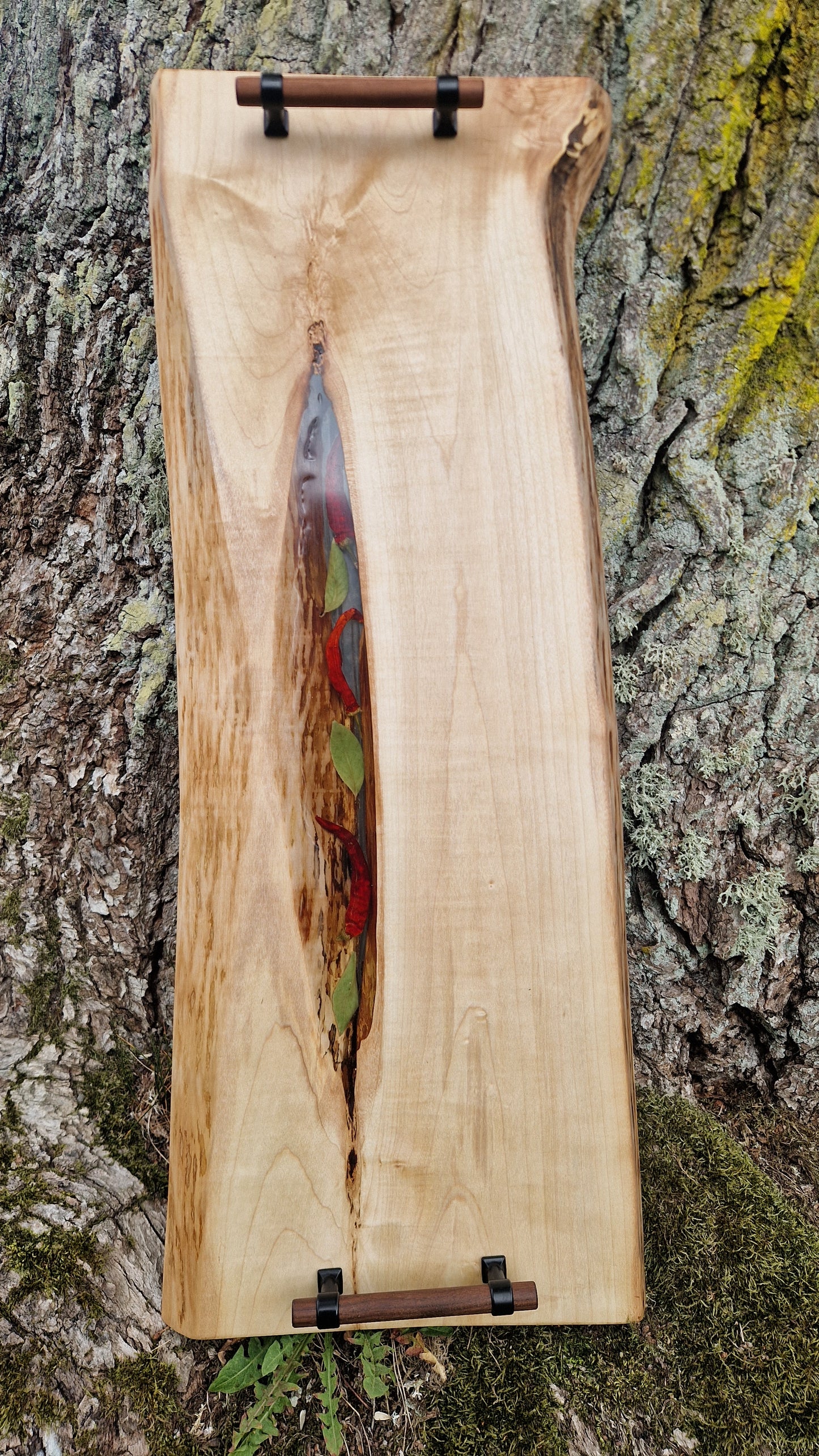 Apple wood serving board - chilli and bay leave