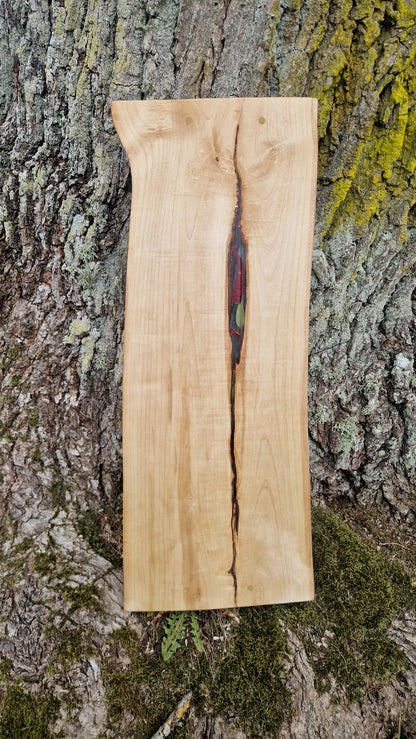 Apple wood serving board - chilli and bay leave